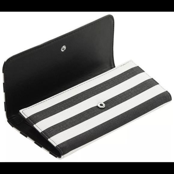 Kut from the Kloth Handbags - KUT slim wallet